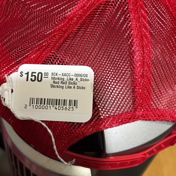 Sicko hat in red - Picture 2 of 2